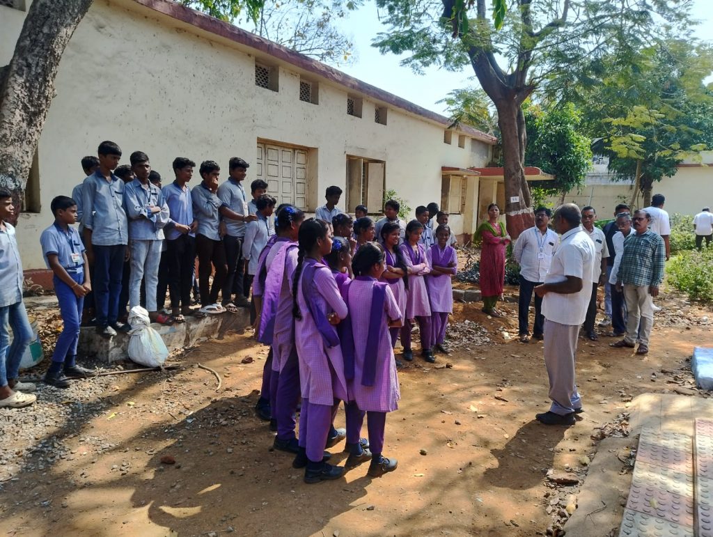 ఇంకుడు గుంతల నిర్మాణం