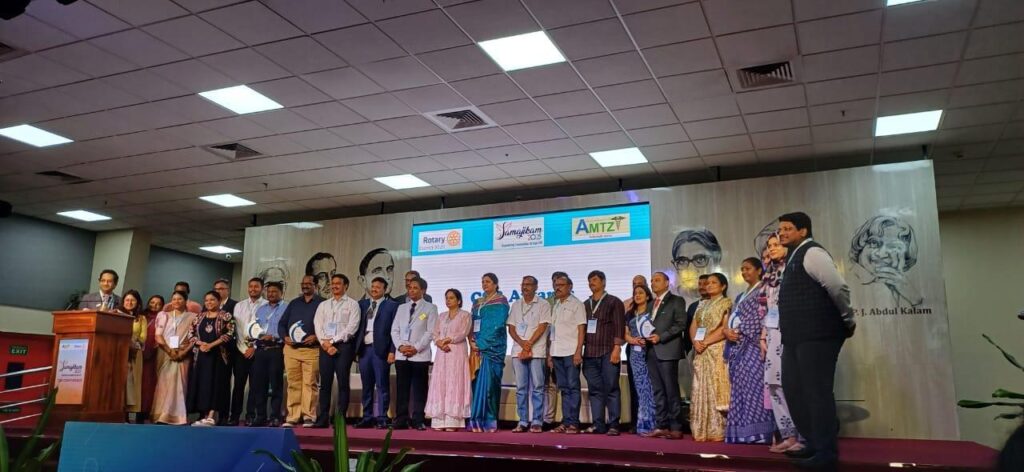 విశాఖపట్నంలో సామాజికం 2025 అవార్డులను దక్కించుకున్న జేడీ ఫౌండేషన్