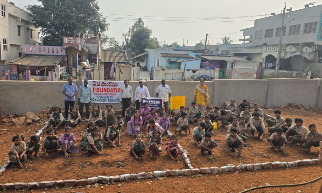 వెంకటాపురం పాఠశాలలో పొలంబడి కార్యక్రమం